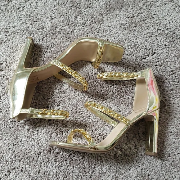Back To Glam Triple Strap Gold Chrome Heels - Picture 6 of 13